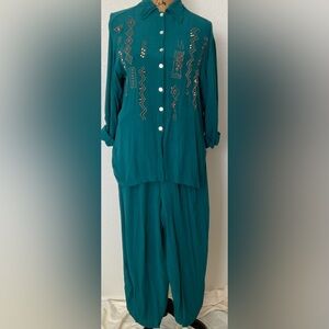 Vintage Boho Embroidered Two Piece Set. Grandmacore Aesthetic Preloved